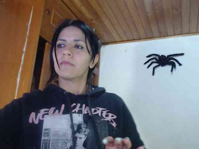 hilari18 webcam