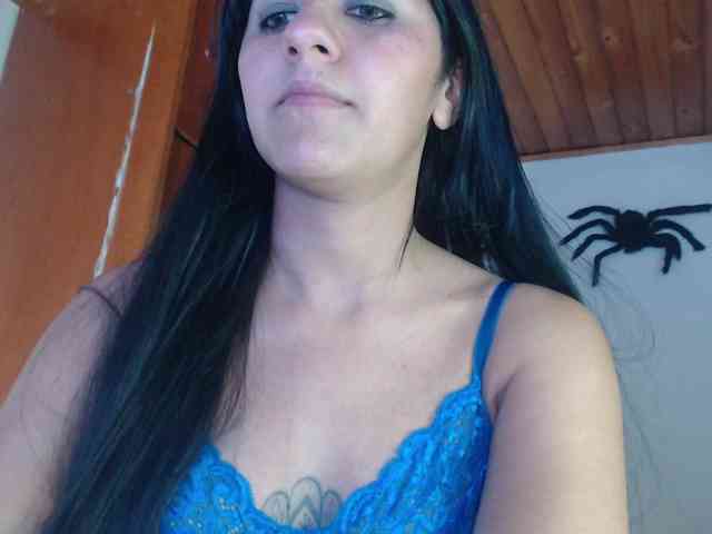 hilari18 webcam
