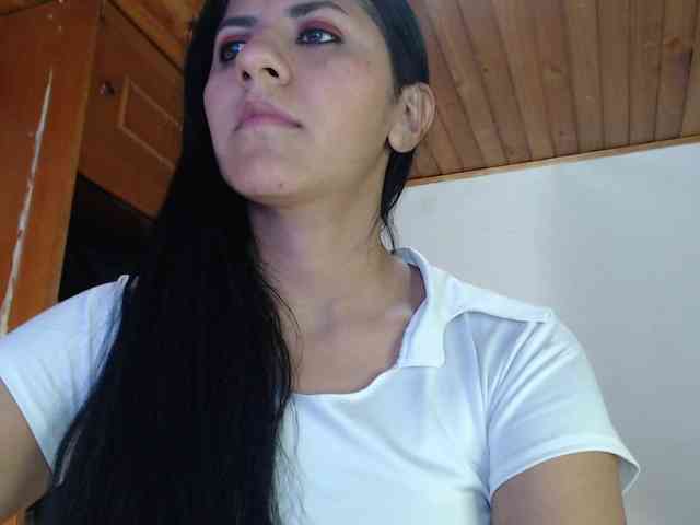 sex chat Hilari18