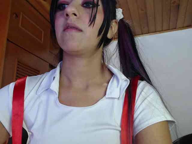 hilari18 webcam