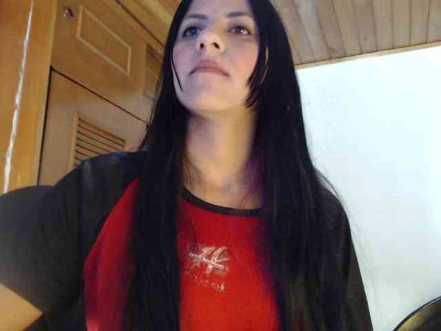 hilari18 webcam