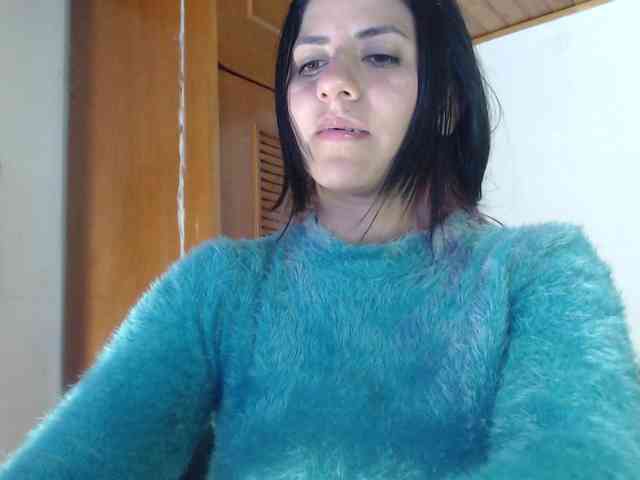 hilari18 webcam