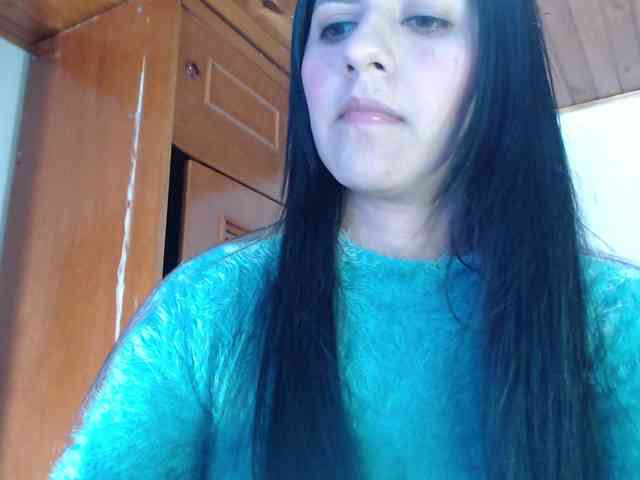 hilari18 webcam