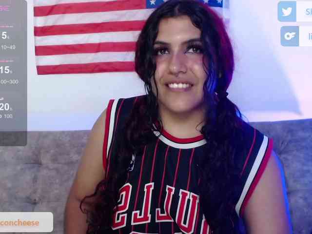 Lilbacon webcam