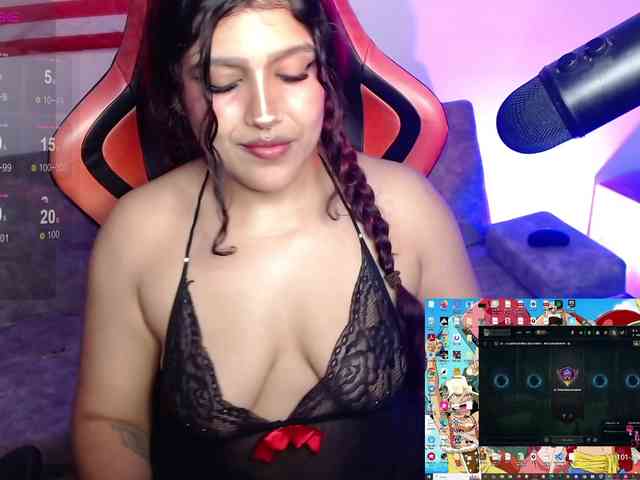 Lilbacon webcam