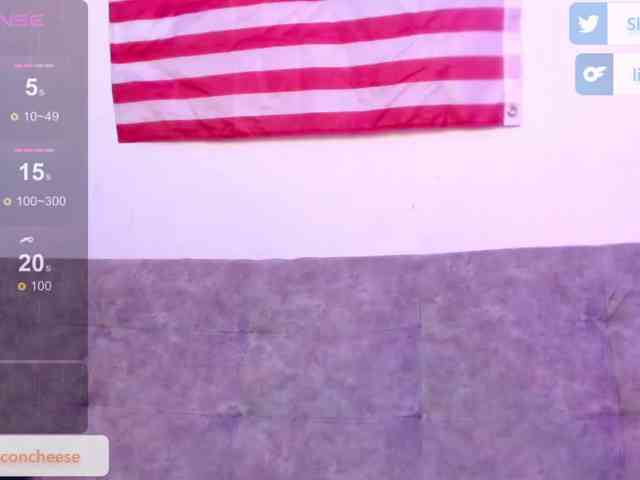 Lilbacon webcam