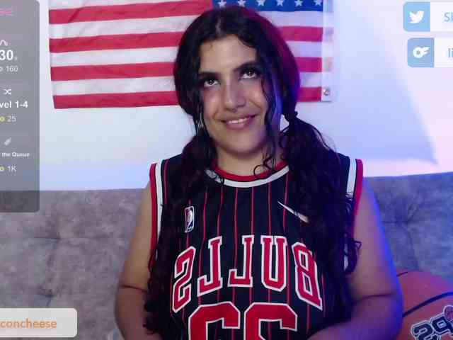 Lilbacon webcam