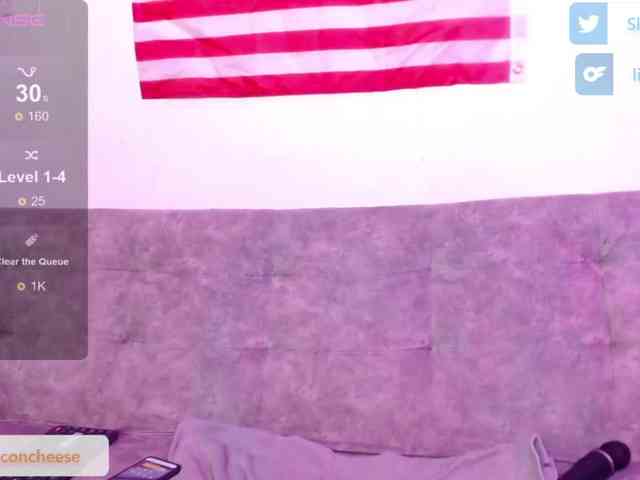 Lilbacon webcam