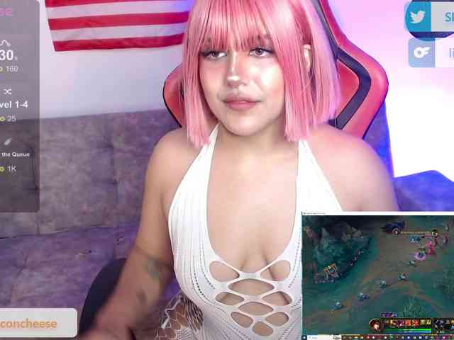 Lilbacon webcam