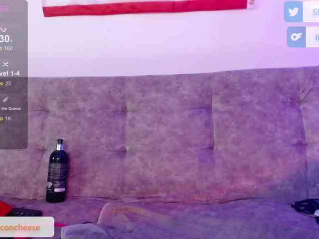 Lilbacon webcam