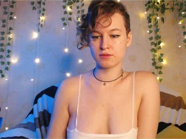 KisaKira from BongaCams