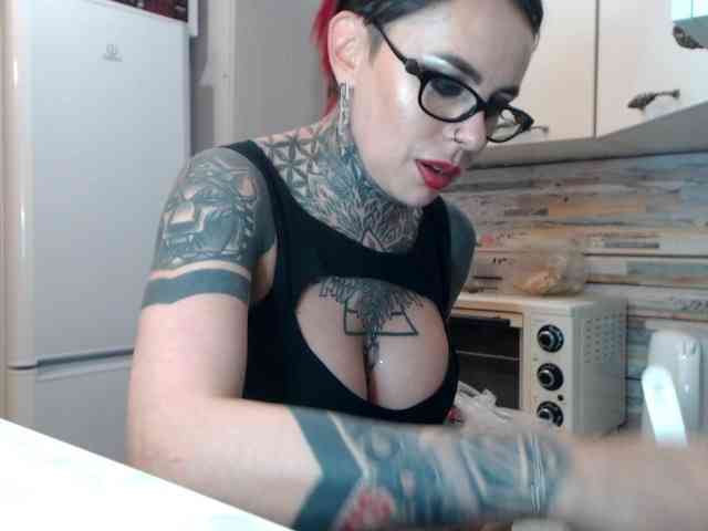 azazel_cat webcam