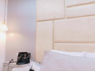 CarolineVega Porn Show