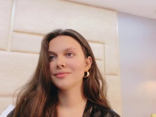 CarolineVega Porn Show