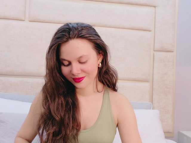 RubyScarlett's BongaCams show and profile