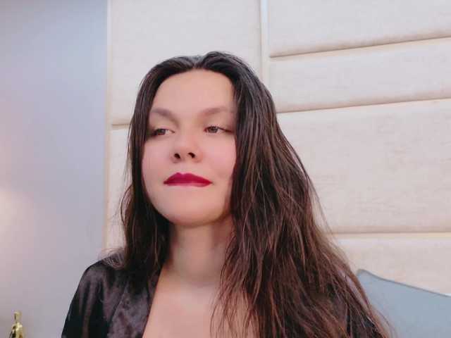 RubyScarlett's BongaCams show and profile