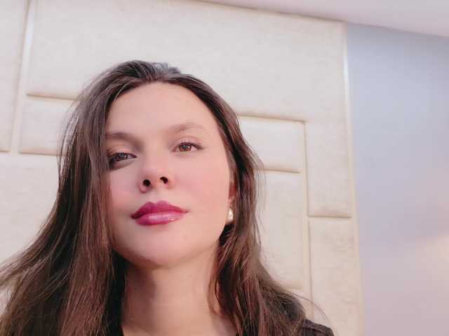 RubyScarlett's BongaCams show and profile