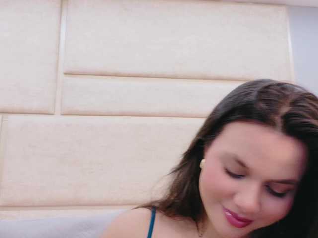 RubyScarlett's BongaCams show and profile