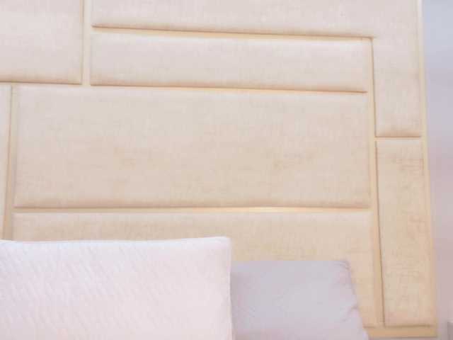 RubyScarlett's BongaCams show and profile