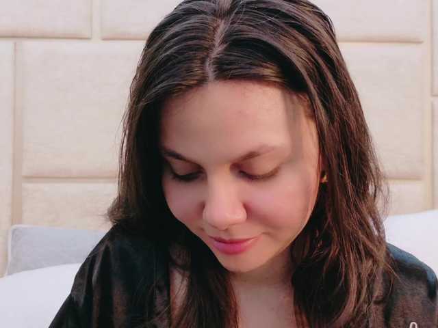 RubyScarlett's BongaCams show and profile