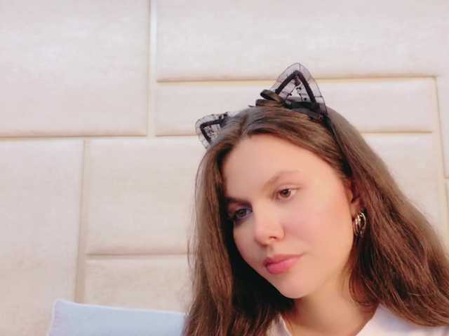 RubyScarlett's BongaCams show and profile