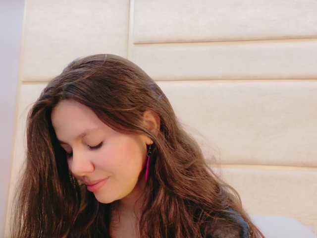 RubyScarlett's BongaCams show and profile