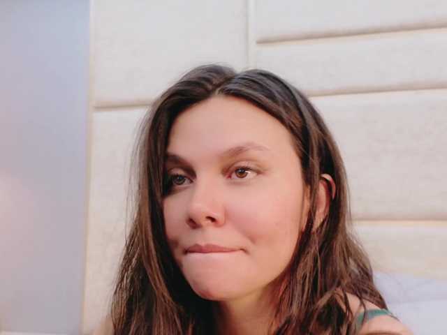 RubyScarlett's BongaCams show and profile