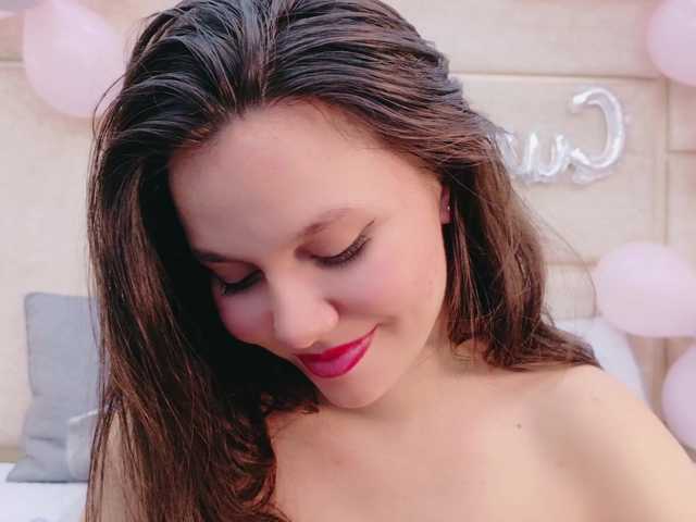 RubyScarlett's BongaCams show and profile