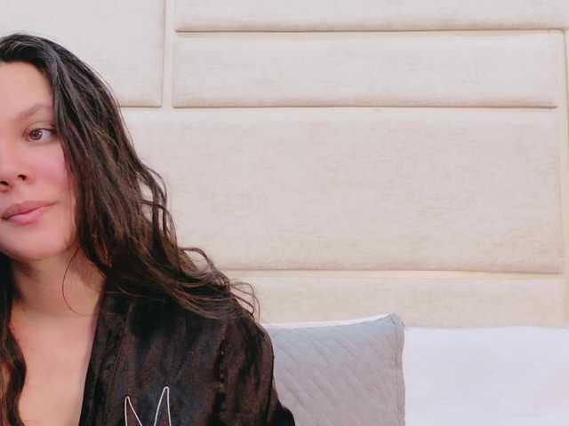 RubyScarlett's BongaCams show and profile