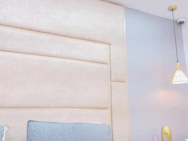 RubyScarlett's BongaCams show and profile