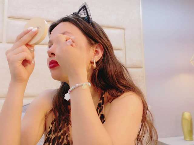 RubyScarlett's BongaCams show and profile