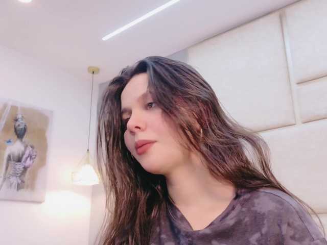 RubyScarlett's BongaCams show and profile