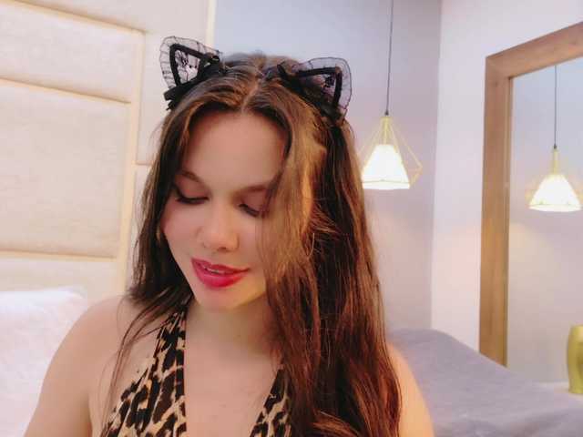 RubyScarlett's BongaCams show and profile