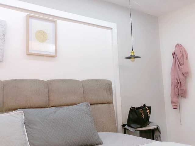 RubyScarlett's BongaCams show and profile