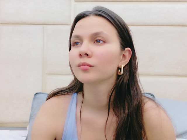 RubyScarlett's BongaCams show and profile