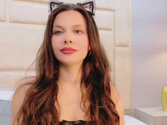 RubyScarlett's BongaCams show and profile