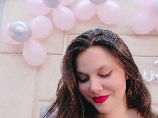 RubyScarlett's BongaCams show and profile