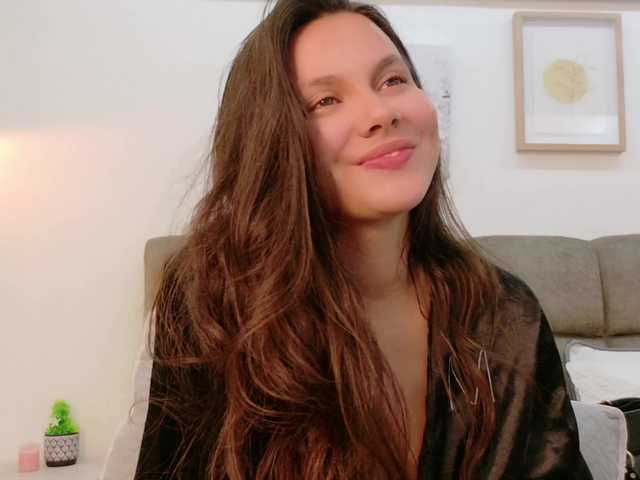 RubyScarlett's BongaCams show and profile