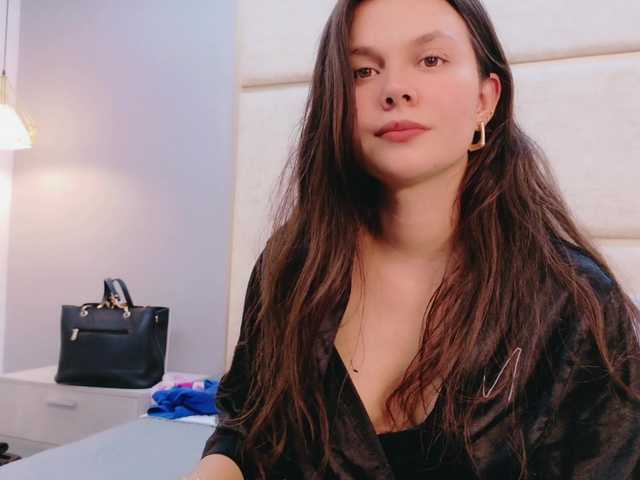 RubyScarlett's BongaCams show and profile