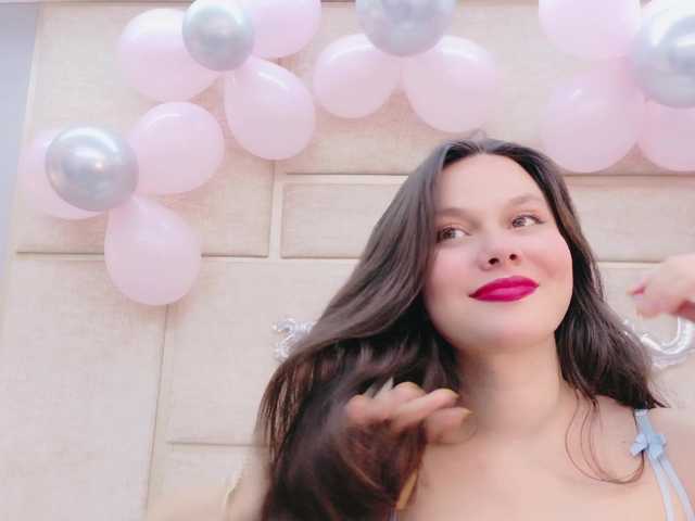 RubyScarlett's BongaCams show and profile