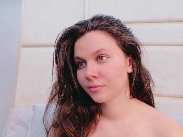 RubyScarlett's BongaCams show and profile