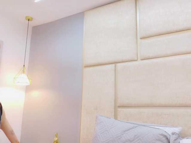 RubyScarlett's BongaCams show and profile