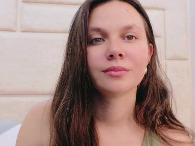 RubyScarlett's BongaCams show and profile