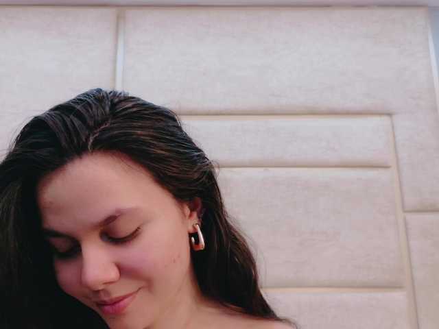 RubyScarlett's BongaCams show and profile