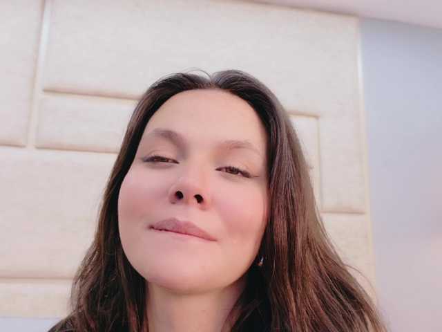 RubyScarlett's BongaCams show and profile