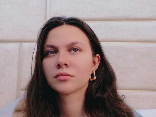 RubyScarlett's BongaCams show and profile