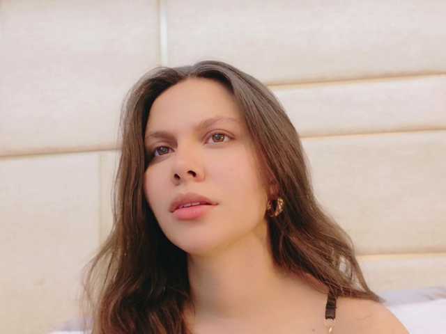 RubyScarlett's BongaCams show and profile