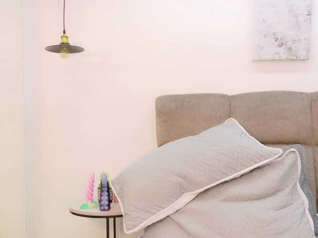 RubyScarlett's BongaCams show and profile