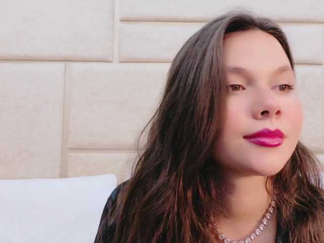 RubyScarlett's BongaCams show and profile