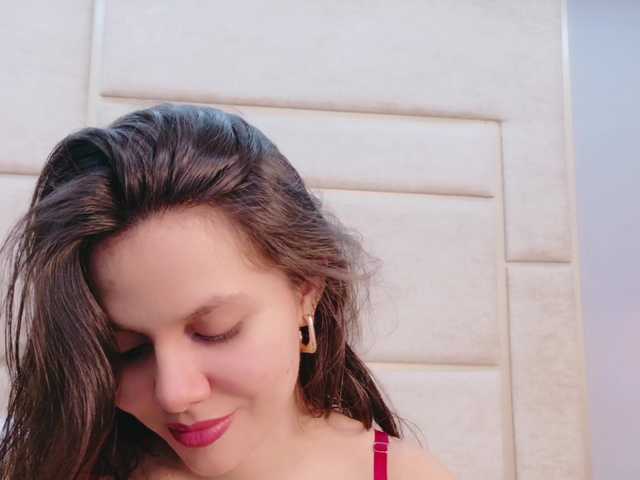 RubyScarlett's BongaCams show and profile